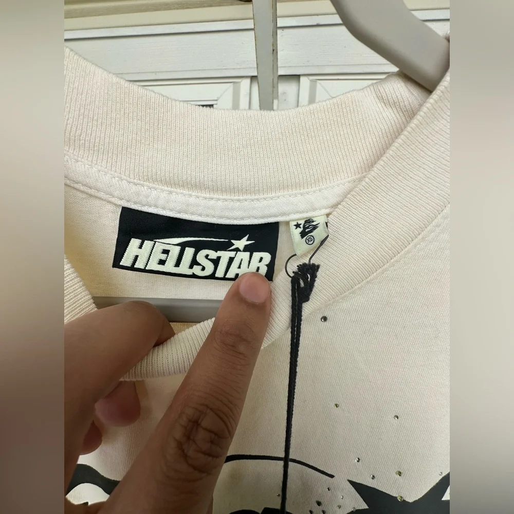 HELLSTAR Classic Rhinestone Tee - Picture 4 of 12